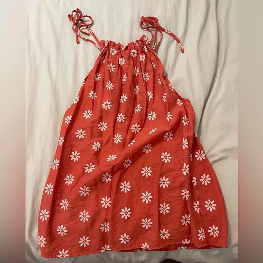 Coral floral tank
